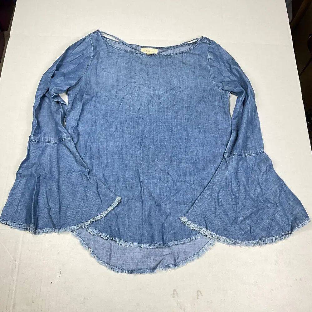 Cloth & Stone Anthropologie Chambray Top Blue Boho Flared Long Sleeve SMALL